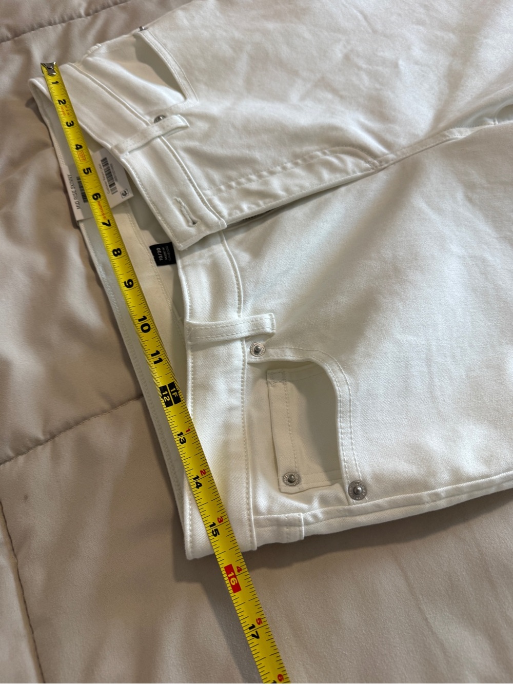NWT INC Denim White Mid Rise Skinny Jeans Curvy 10/30 Distressed Knee - Picture 7 of 12